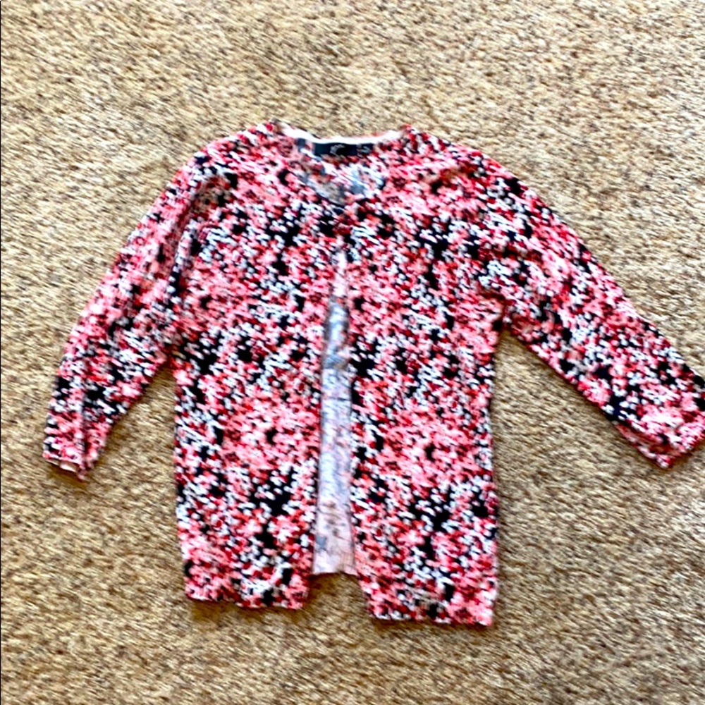 Multi-colored 3/4 sleeve cardigan